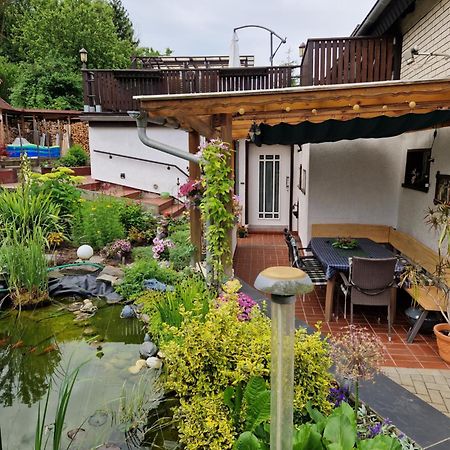 Ferienwohnung Am Oepitzer Berg Pößneck Exterior foto