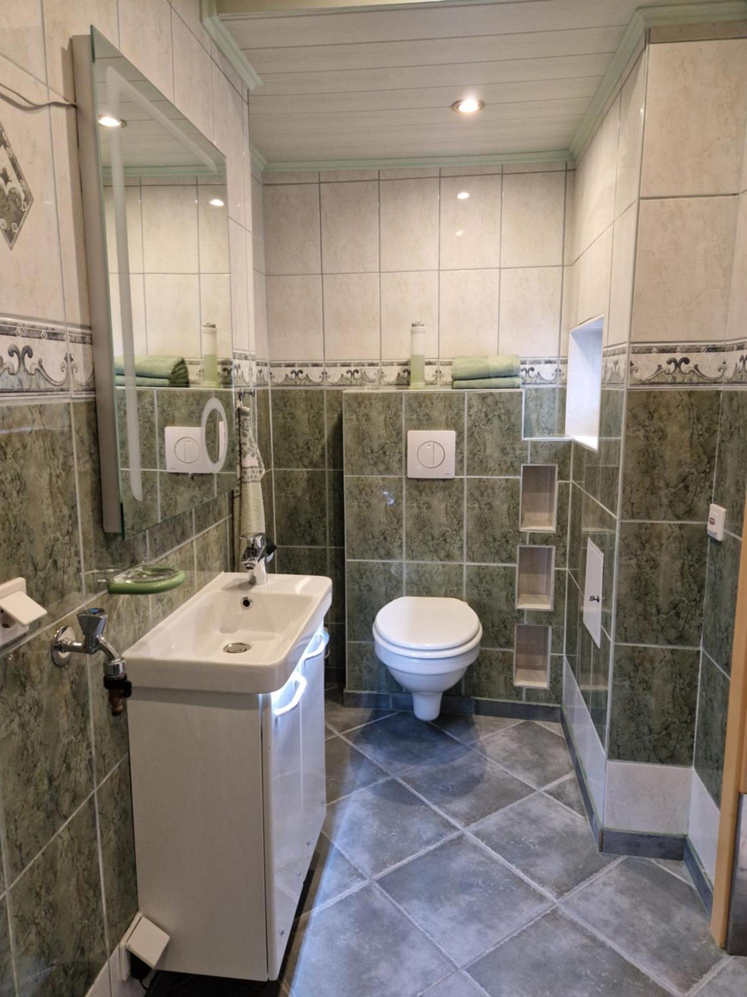Ferienwohnung Am Oepitzer Berg Pößneck Exterior foto